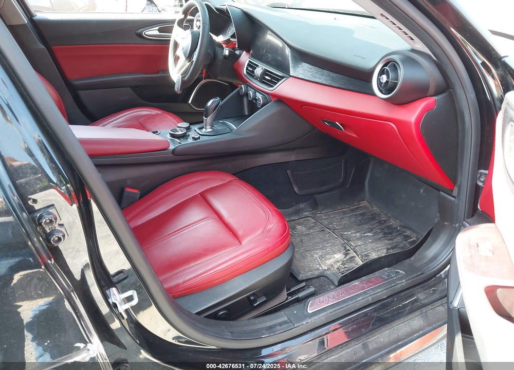 2019 ALFA ROMEO GIULIA AWD VIN: ZARFANAN8K7611859