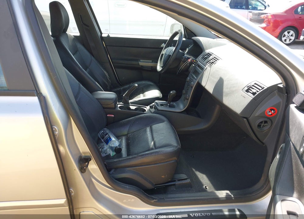 2007 VOLVO S40 2.4I VIN: YV1MS382672281166