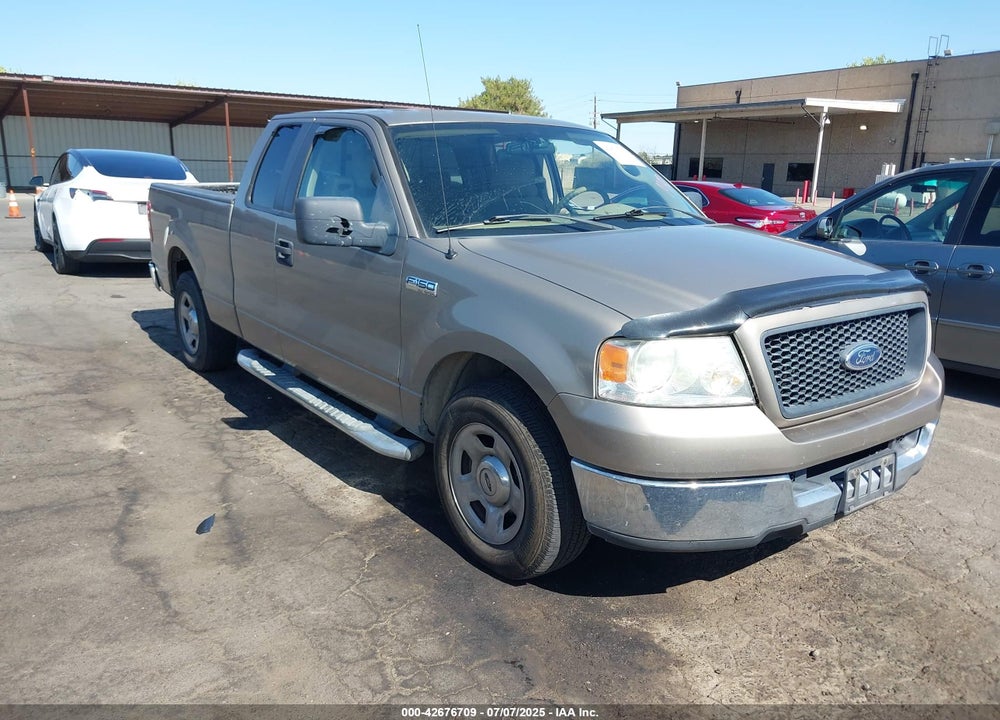 2005 FORD F-150 VIN: 1FTRX12W65NA62202