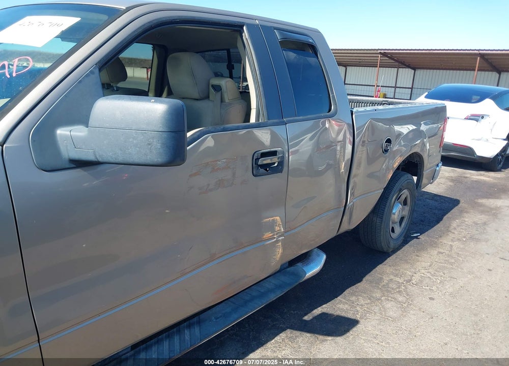 2005 FORD F-150 VIN: 1FTRX12W65NA62202
