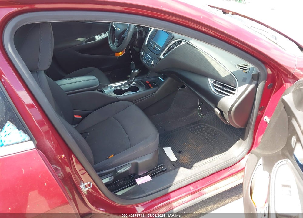 2018 CHEVROLET MALIBU VIN: 1G1ZD5ST4JF105633