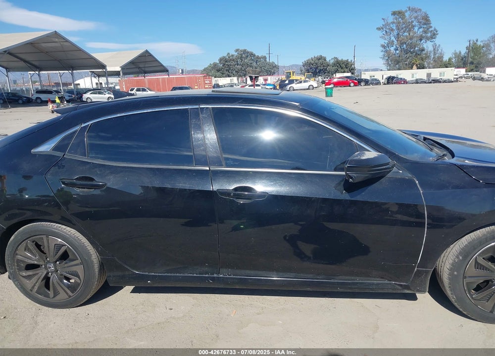 2017 HONDA CIVIC VIN: SHHFK7H59HU413818