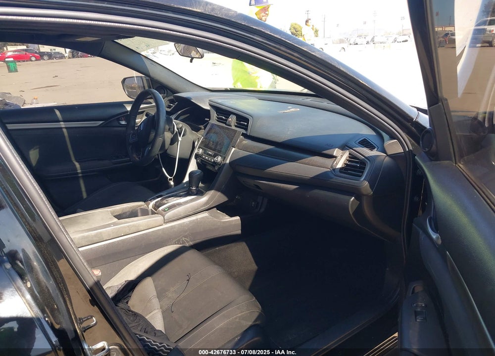 2017 HONDA CIVIC VIN: SHHFK7H59HU413818