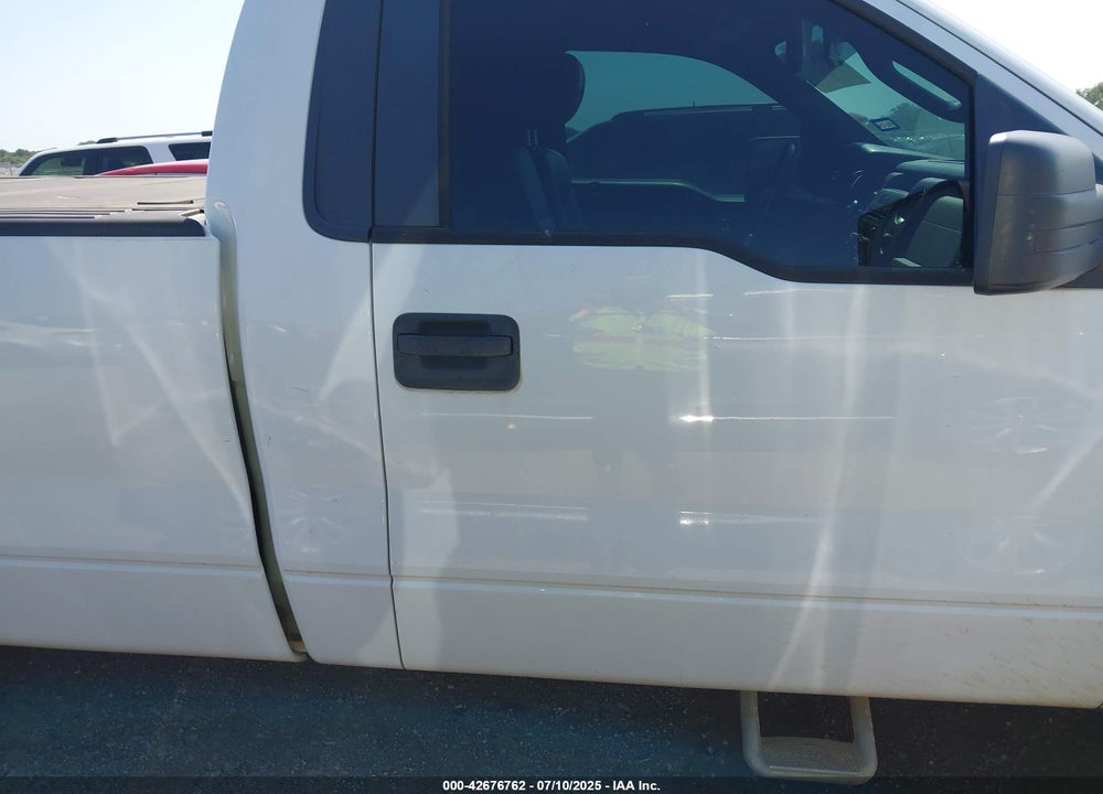 2011 FORD F-150 VIN: 1FTMF1CM6BKD65729