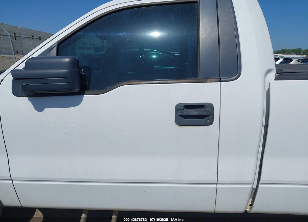 2011 FORD F-150 VIN: 1FTMF1CM6BKD65729