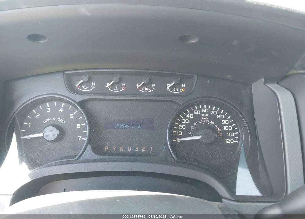 2011 FORD F-150 VIN: 1FTMF1CM6BKD65729
