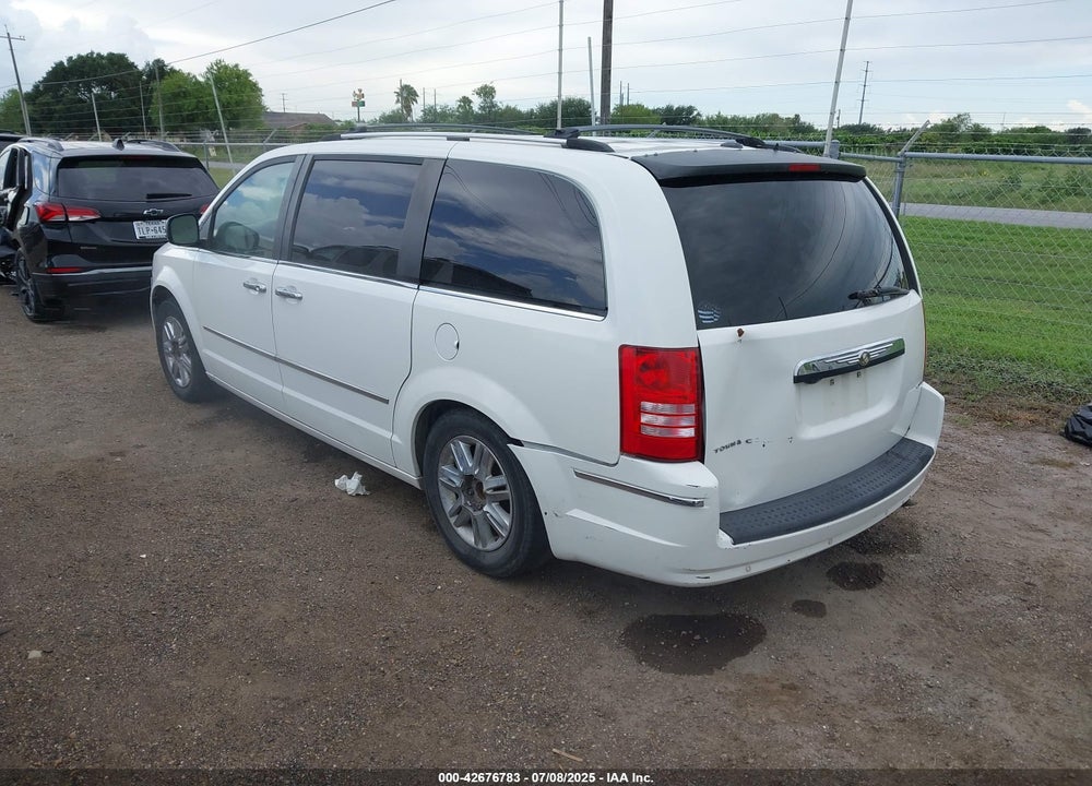 2008 CHRYSLER TOWN & COUNTRY LIMITED VIN: 2A8HR64X28R747497