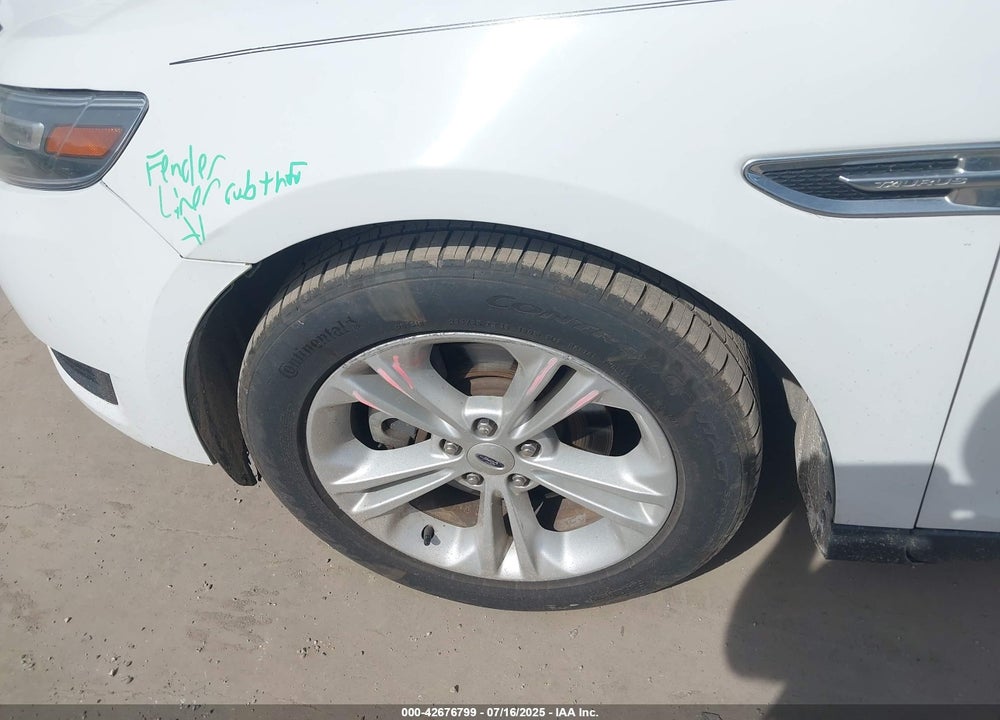 2017 FORD TAURUS VIN: 1FAHP2D8XHG137577