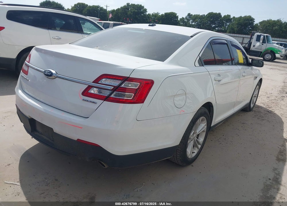 2017 FORD TAURUS VIN: 1FAHP2D8XHG137577