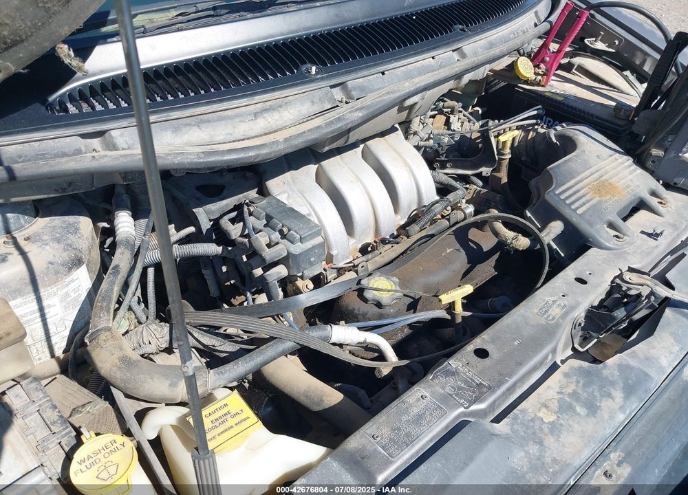 1997 CHRYSLER TOWN & COUNTRY LX VIN: 1C4GT54L3VB427790