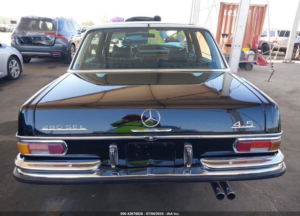 1973 MERCEDES-BENZ 280SEL VIN: 10806812016223