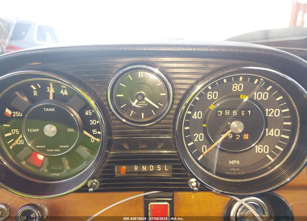 1973 MERCEDES-BENZ 280SEL VIN: 10806812016223