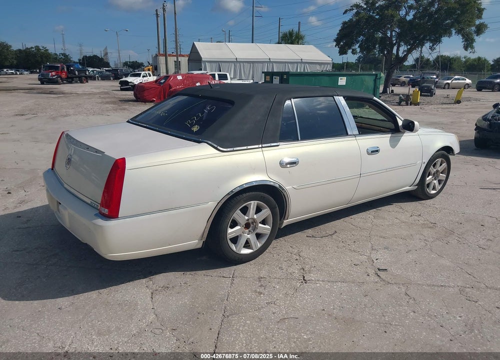2006 CADILLAC DTS VIN: 1G6KD57966U132215