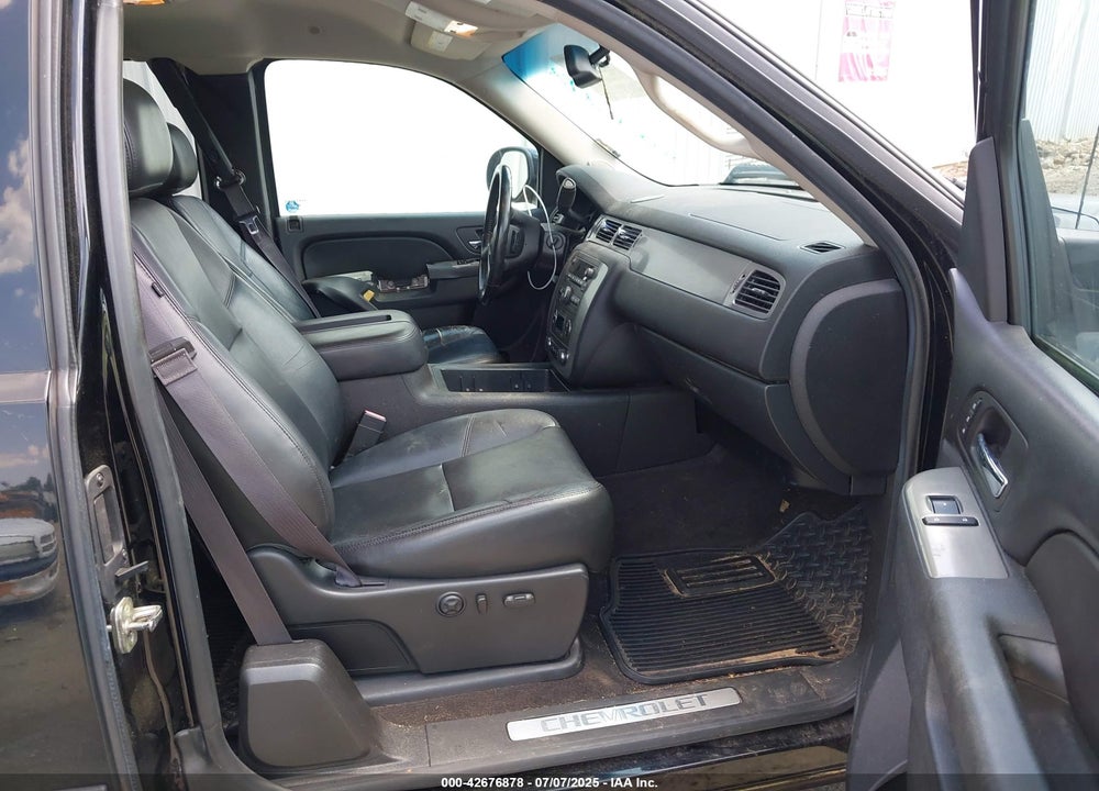 2013 CHEVROLET SILVERADO 1500 VIN: 1GCRKTE71DZ208351
