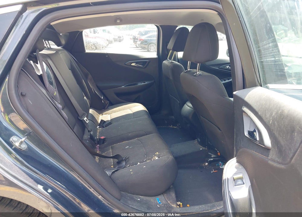 2019 CHEVROLET MALIBU VIN: 1G1ZB5ST2KF220643