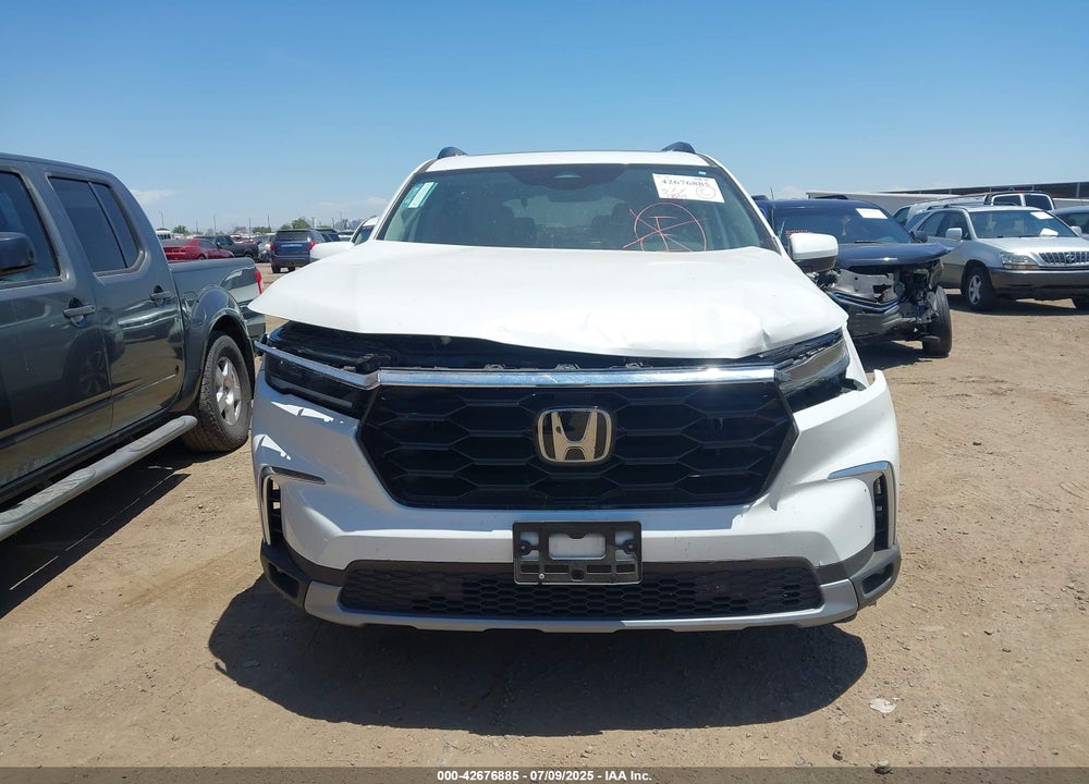 2023 HONDA PILOT 2WD TOURING VIN: 5FNYG2H70PB002497