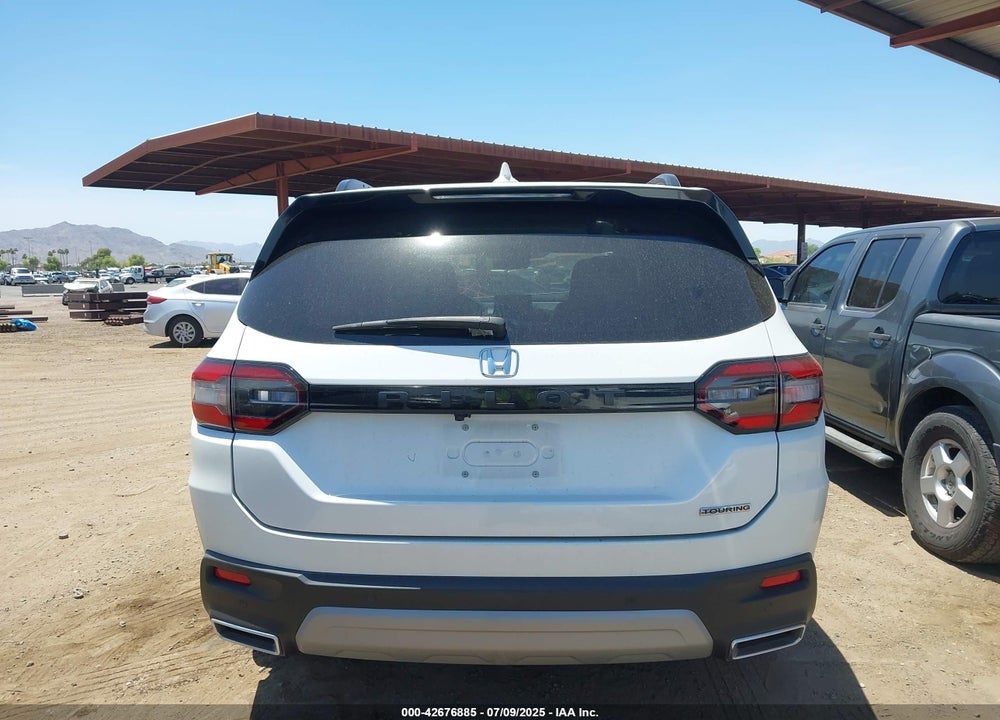 2023 HONDA PILOT 2WD TOURING VIN: 5FNYG2H70PB002497