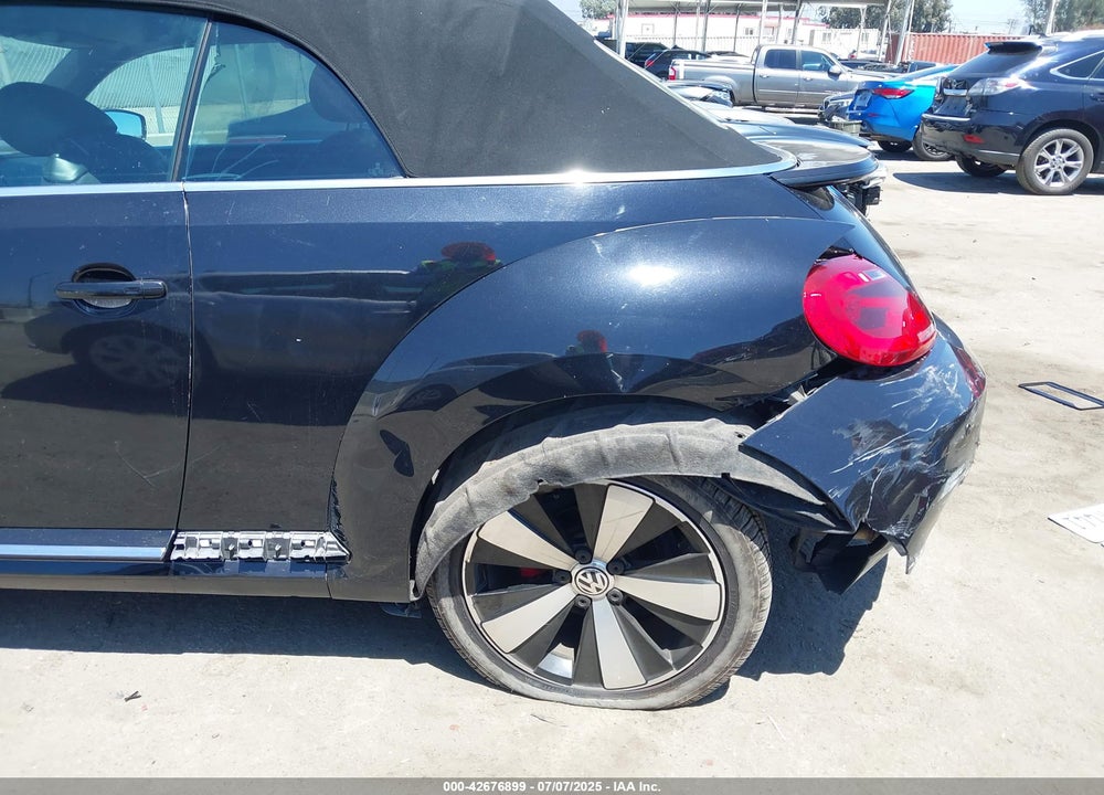 2013 VOLKSWAGEN BEETLE VIN: 3VW7A7AT4DM811815