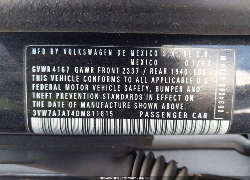 2013 VOLKSWAGEN BEETLE VIN: 3VW7A7AT4DM811815