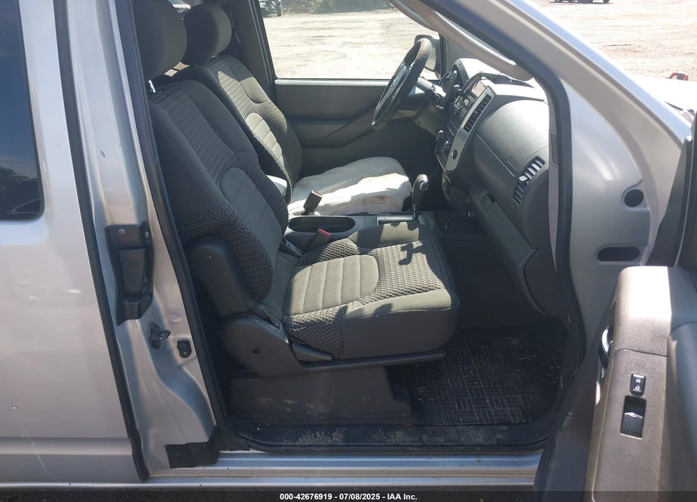 2009 NISSAN FRONTIER VIN: 1N6AD06UX9C406640