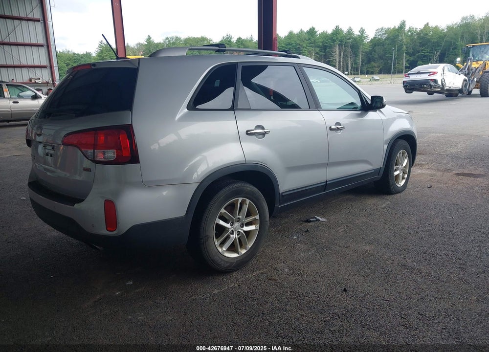 2014 KIA SORENTO VIN: 5XYKT4A62EG469795