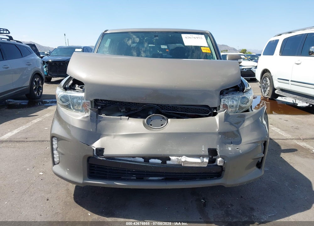 2013 SCION XB VIN: JTLZE4FE4DJ043621
