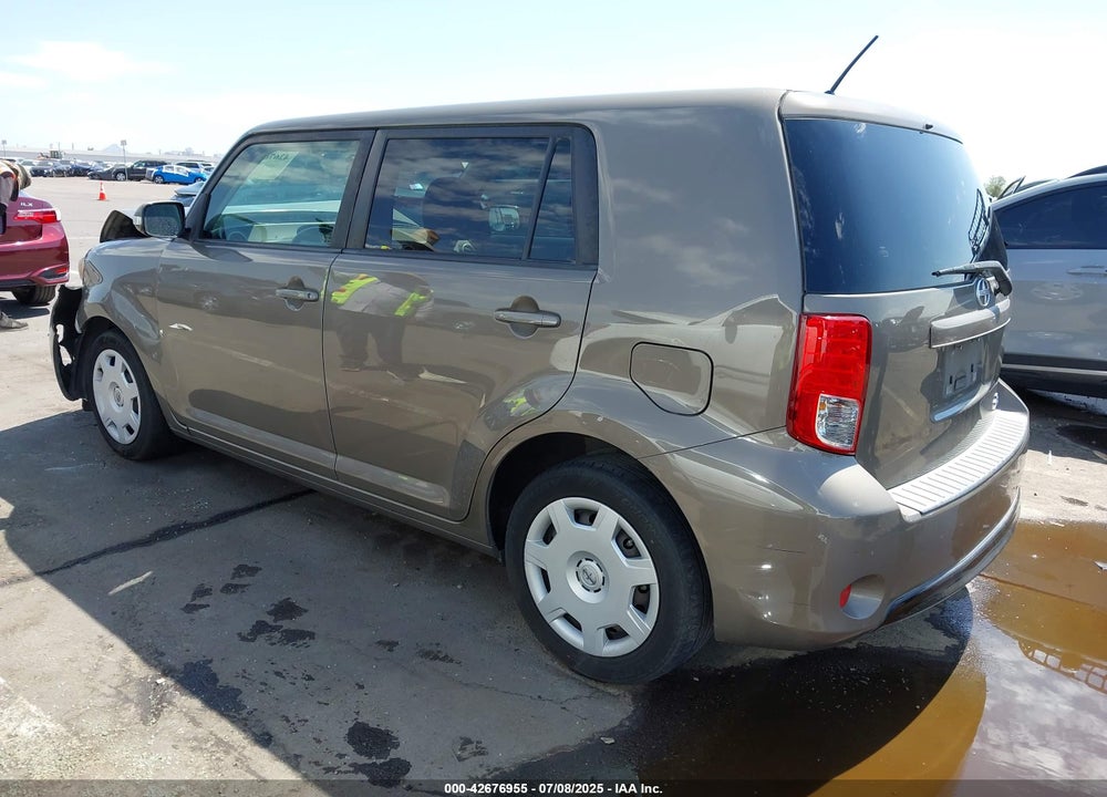 2013 SCION XB VIN: JTLZE4FE4DJ043621