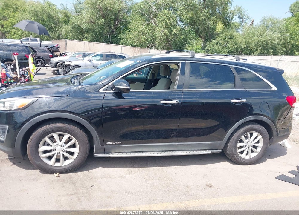 2016 KIA SORENTO 3.3L LX VIN: 5XYPGDA59GG072573