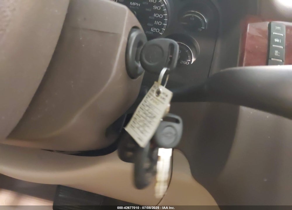 2011 CHEVROLET TAHOE VIN: 1GNSKCE03BR311926