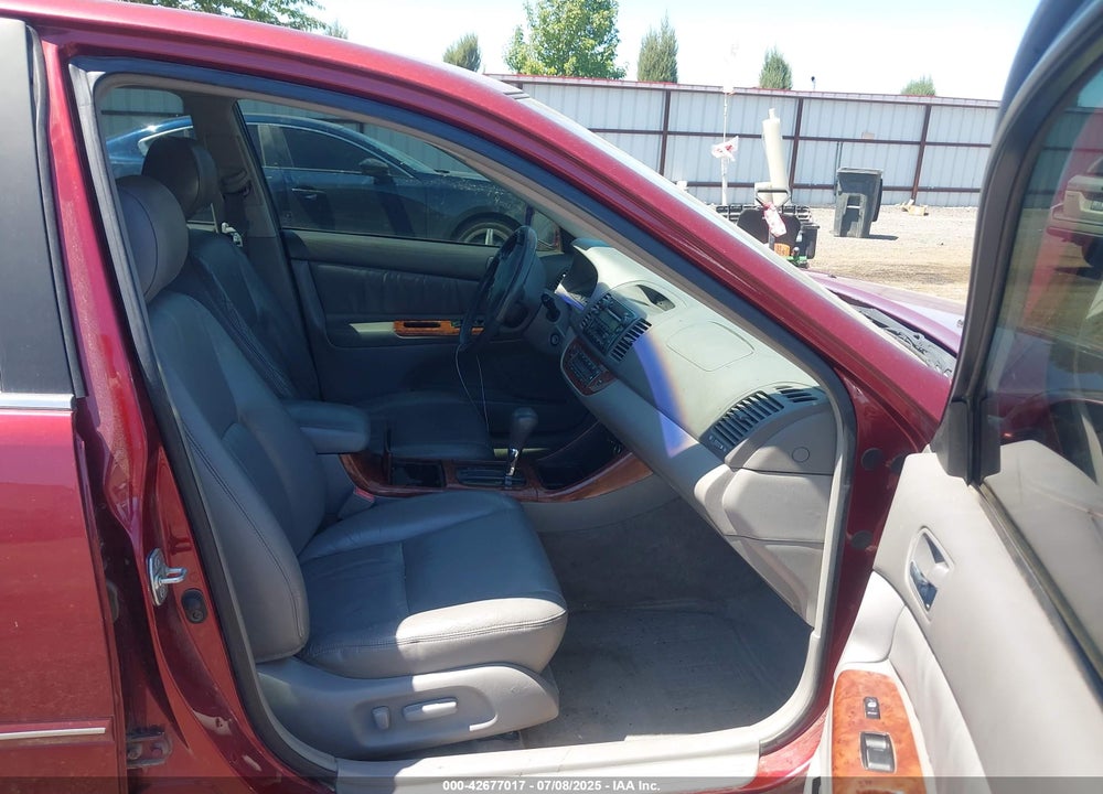 2003 TOYOTA CAMRY XLE VIN: JTDBE32K130153758