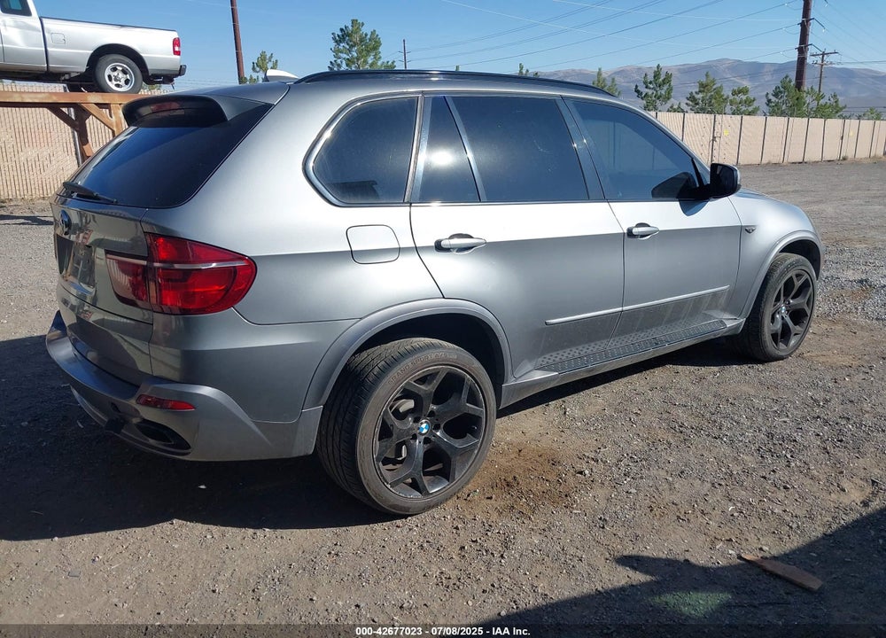 2008 BMW X5 VIN: 5UXFE83528LZ47681