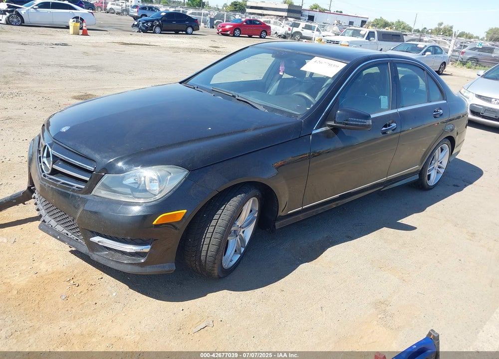 2014 MERCEDES-BENZ C CLASS VIN: WDDGF4HB6ER302587