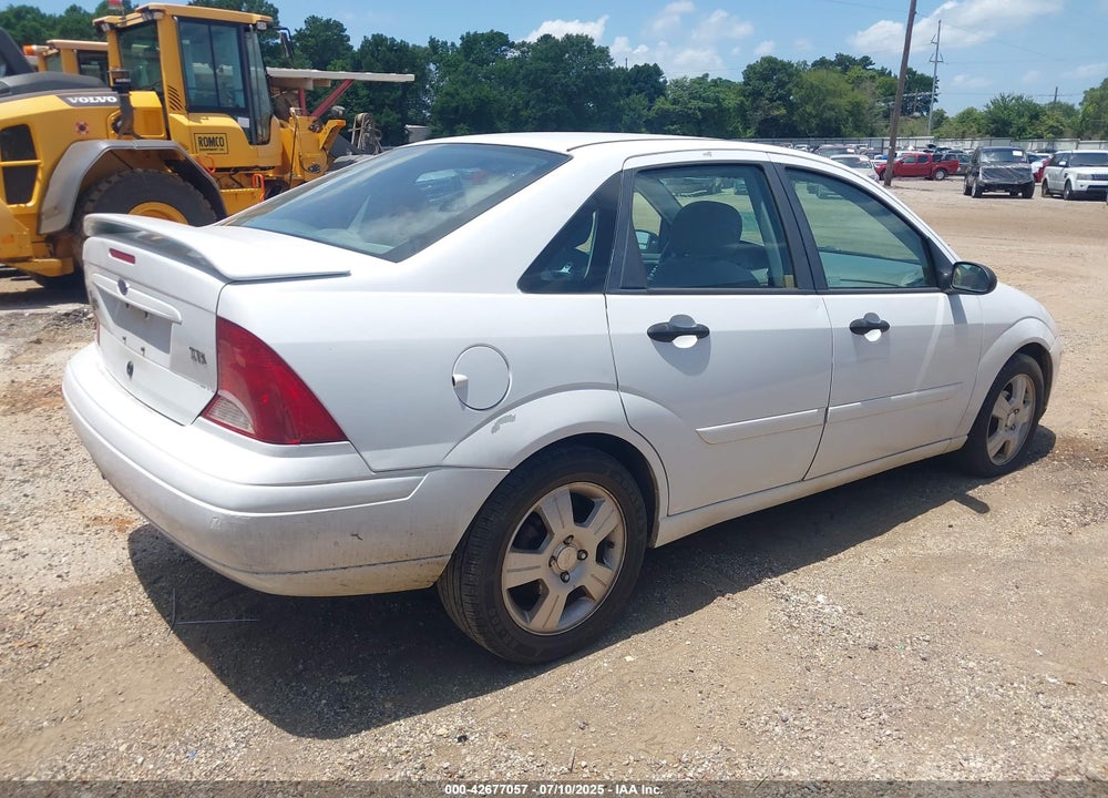 2003 FORD FOCUS ZTS VIN: 1FAFP38383W126765