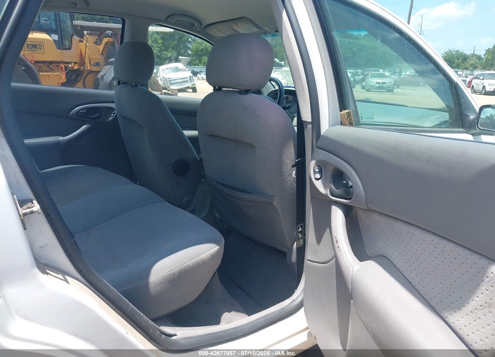 2003 FORD FOCUS ZTS VIN: 1FAFP38383W126765