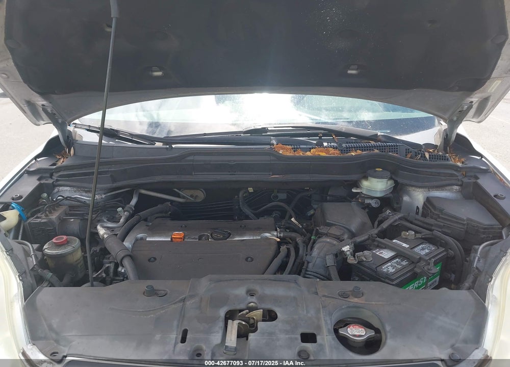 2008 HONDA CR-V LX VIN: JHLRE383X8C027244