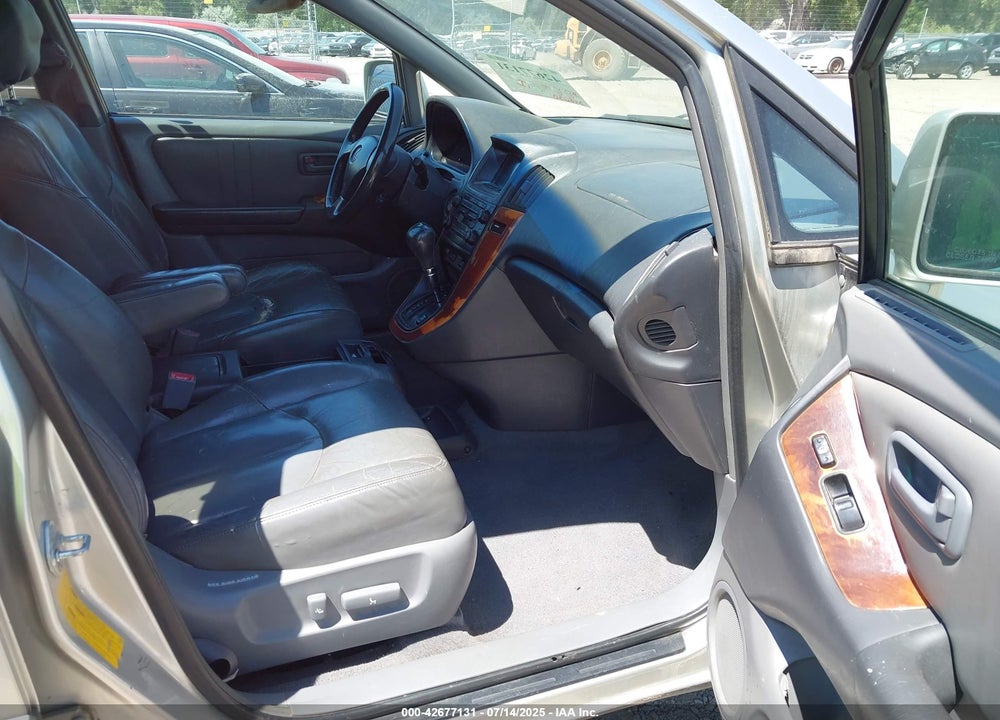 1999 LEXUS RX 300 VIN: JT6HF10U4X0069950