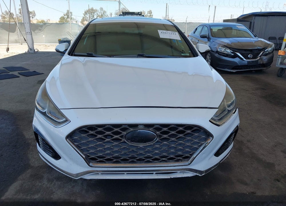 2018 HYUNDAI SONATA VIN: 5NPE34AF0JH628393