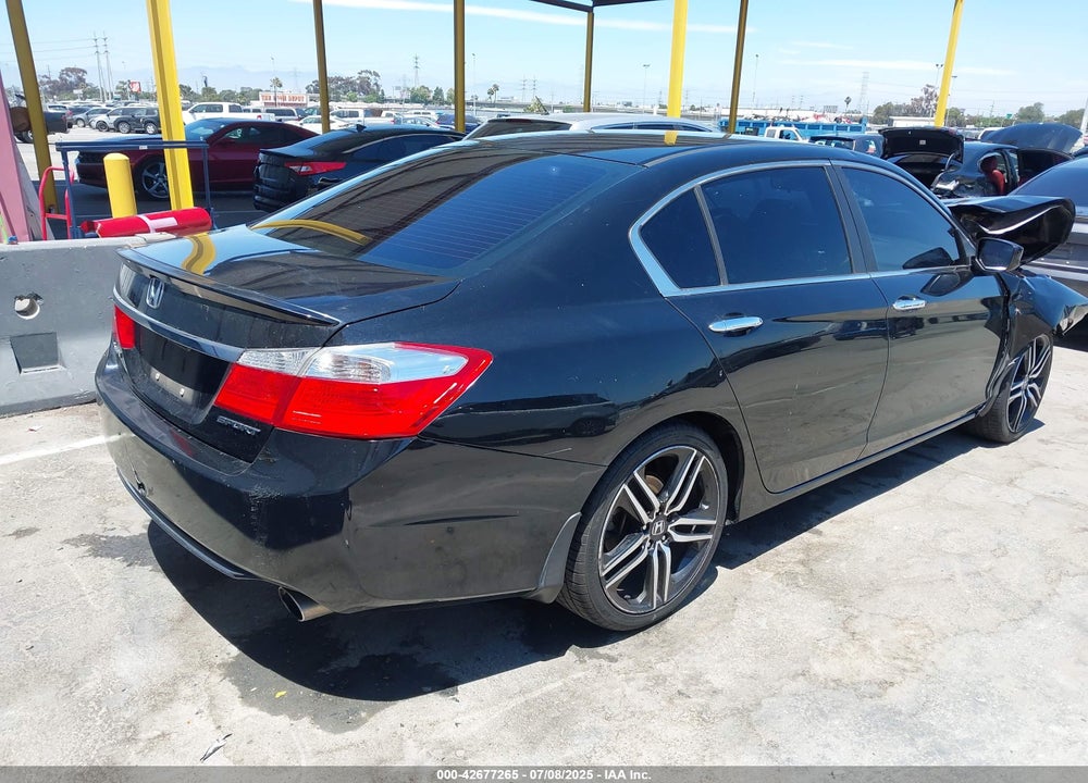 2014 HONDA ACCORD VIN: 1HGCR2F52EA180280