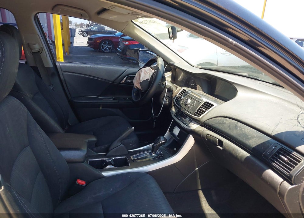 2014 HONDA ACCORD VIN: 1HGCR2F52EA180280