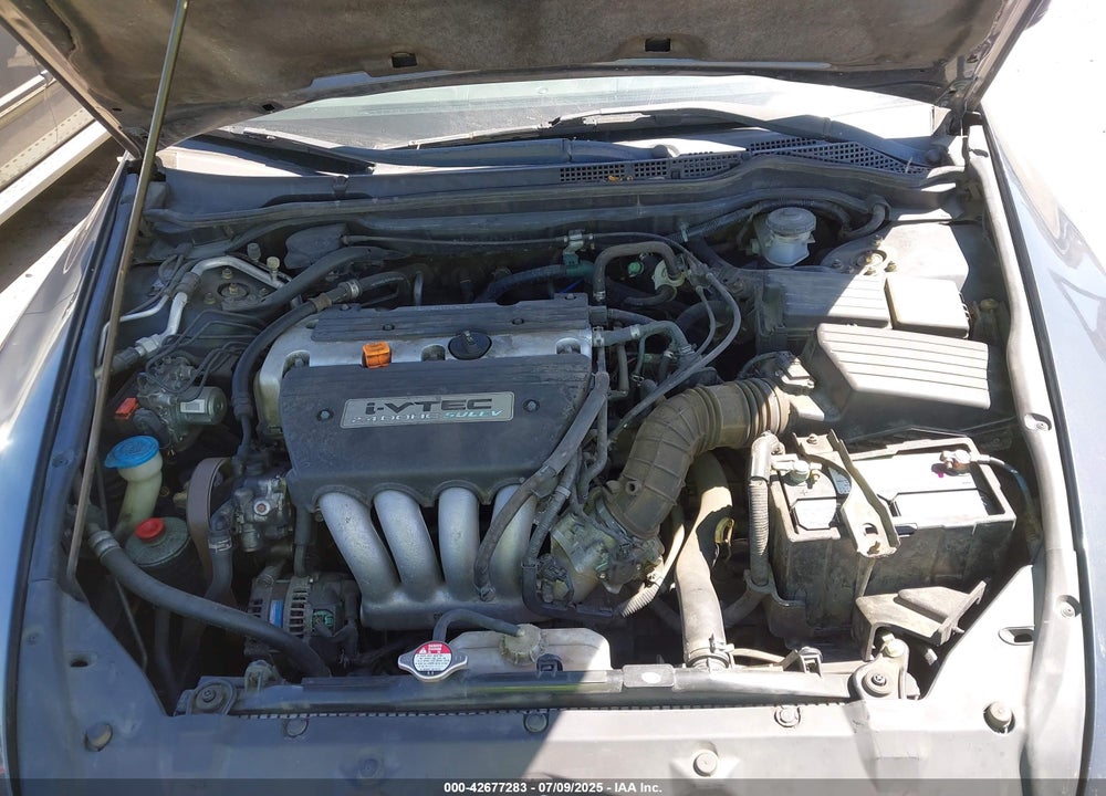 2005 HONDA ACCORD 2.4 LX VIN: 1HGCM56485A083012