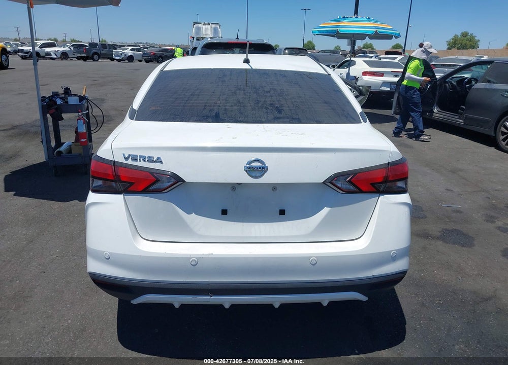2021 NISSAN VERSA S 5-SPEED MANUAL TRANSMISSION VIN: 3N1CN8BV0ML818054