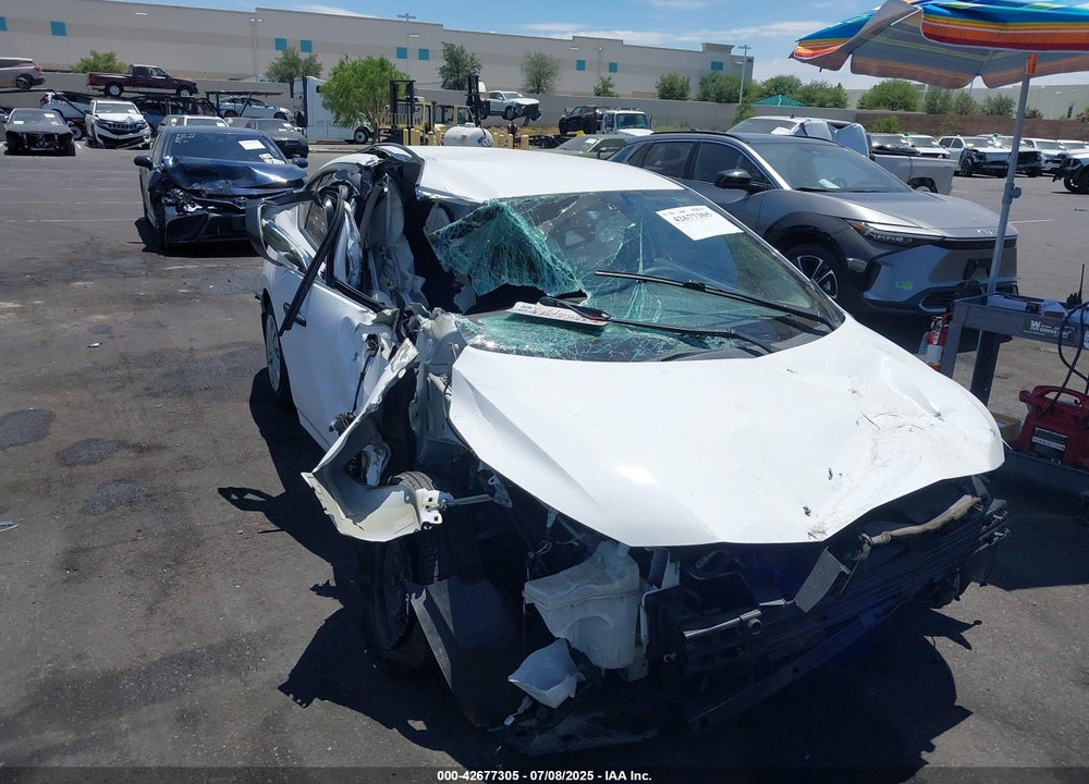 2021 NISSAN VERSA S 5-SPEED MANUAL TRANSMISSION VIN: 3N1CN8BV0ML818054