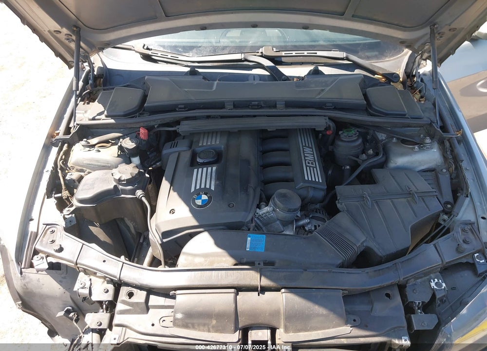 2008 BMW 3 SERIES VIN: WBAVA375X8NL44470