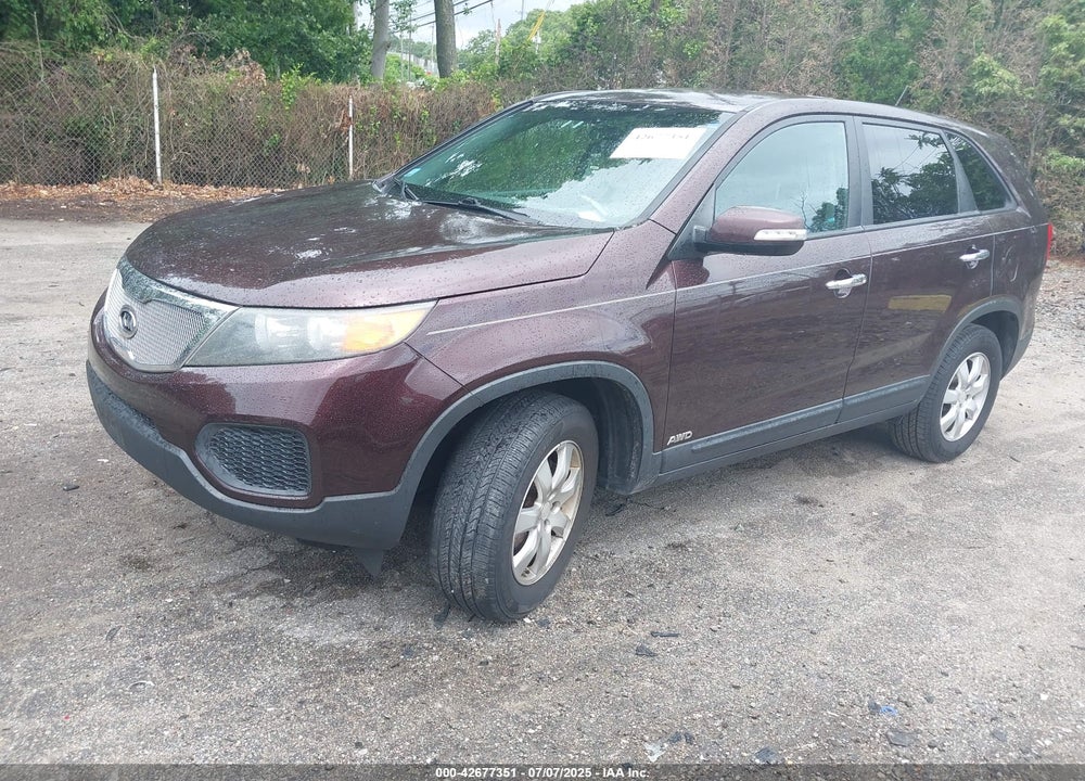 2011 KIA SORENTO VIN: 5XYKTCA11BG168879