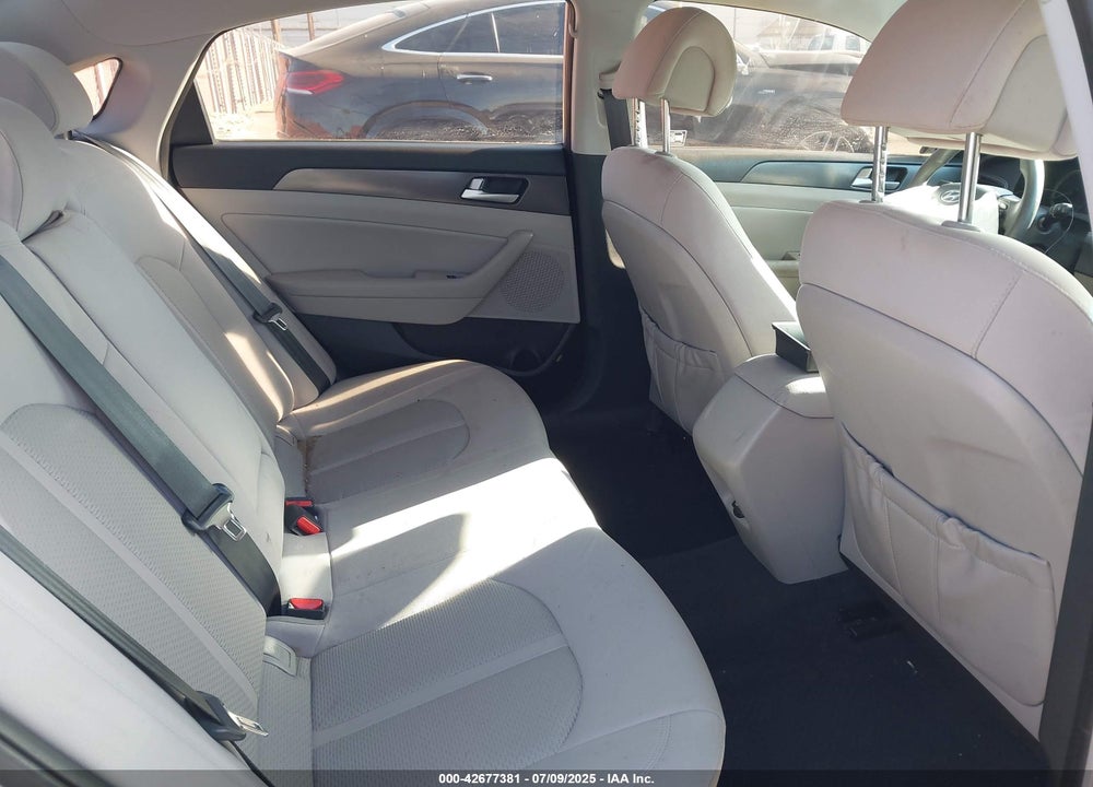2017 HYUNDAI SONATA VIN: 5NPE34AF0HH437289