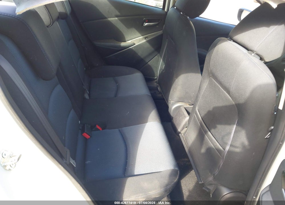 2016 SCION IA VIN: 3MYDLBZV7GY132256