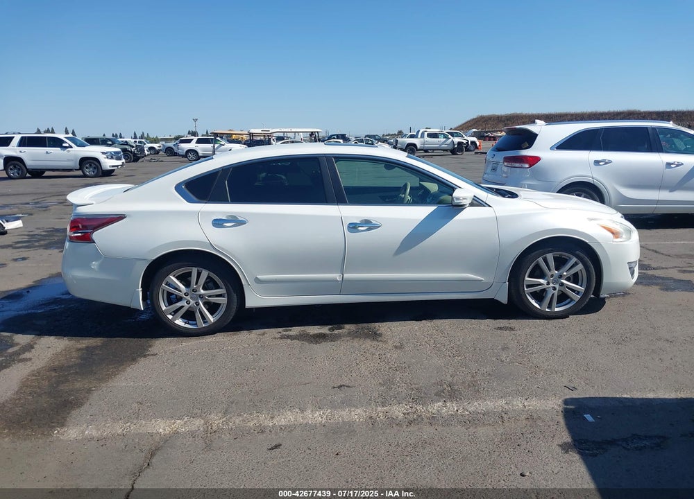 2014 NISSAN ALTIMA VIN: 1N4BL3AP3EC401051