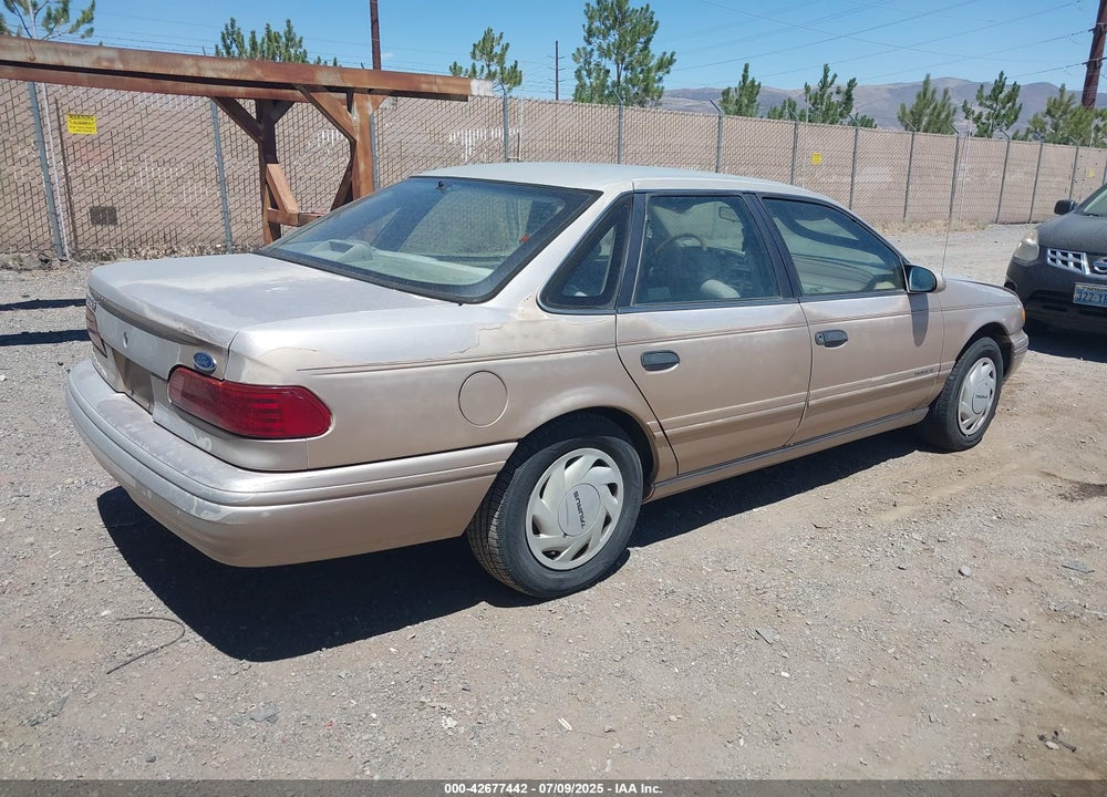 1993 FORD TAURUS GL VIN: 1FALP5240PG321601