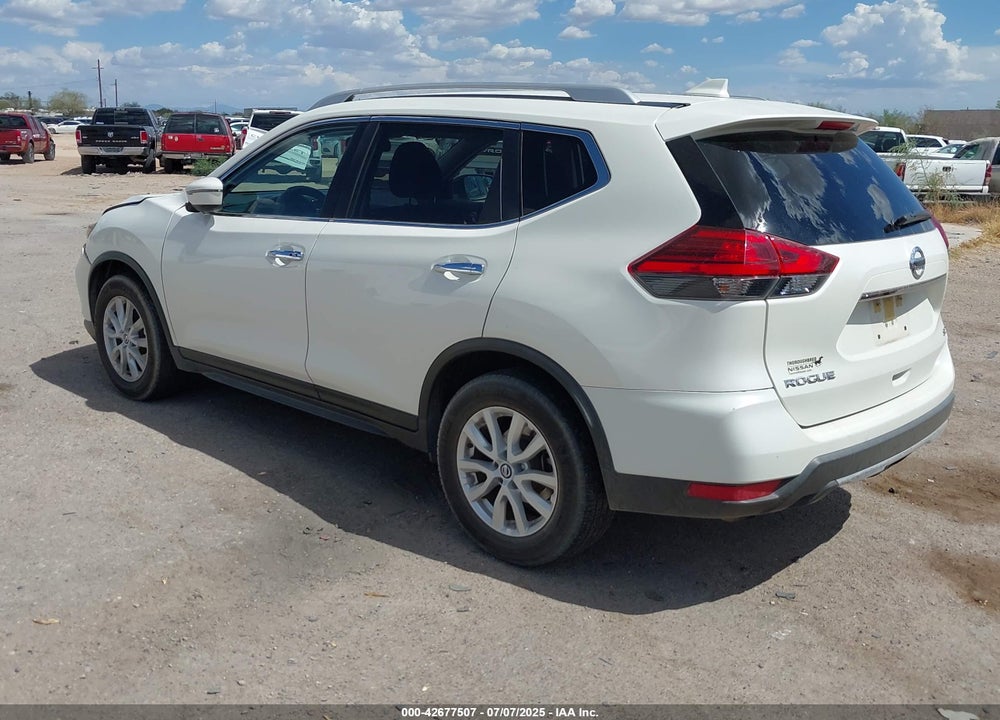 2017 NISSAN ROGUE VIN: JN8AT2MTXHW143403