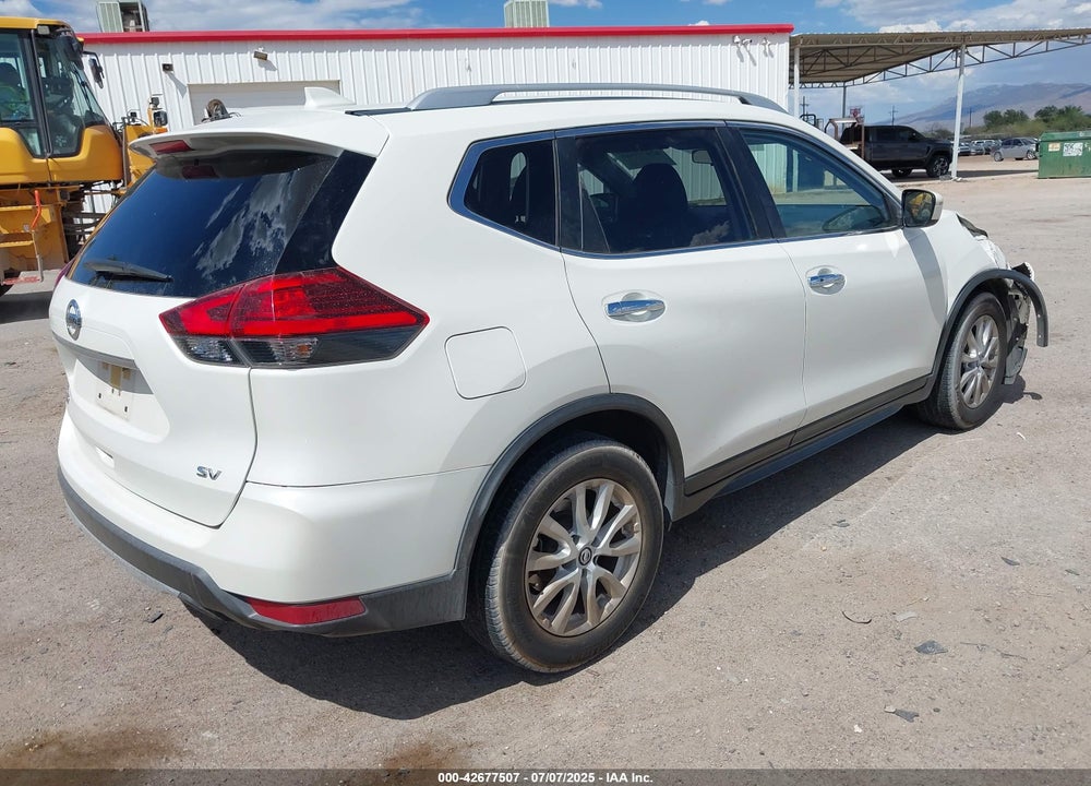 2017 NISSAN ROGUE VIN: JN8AT2MTXHW143403